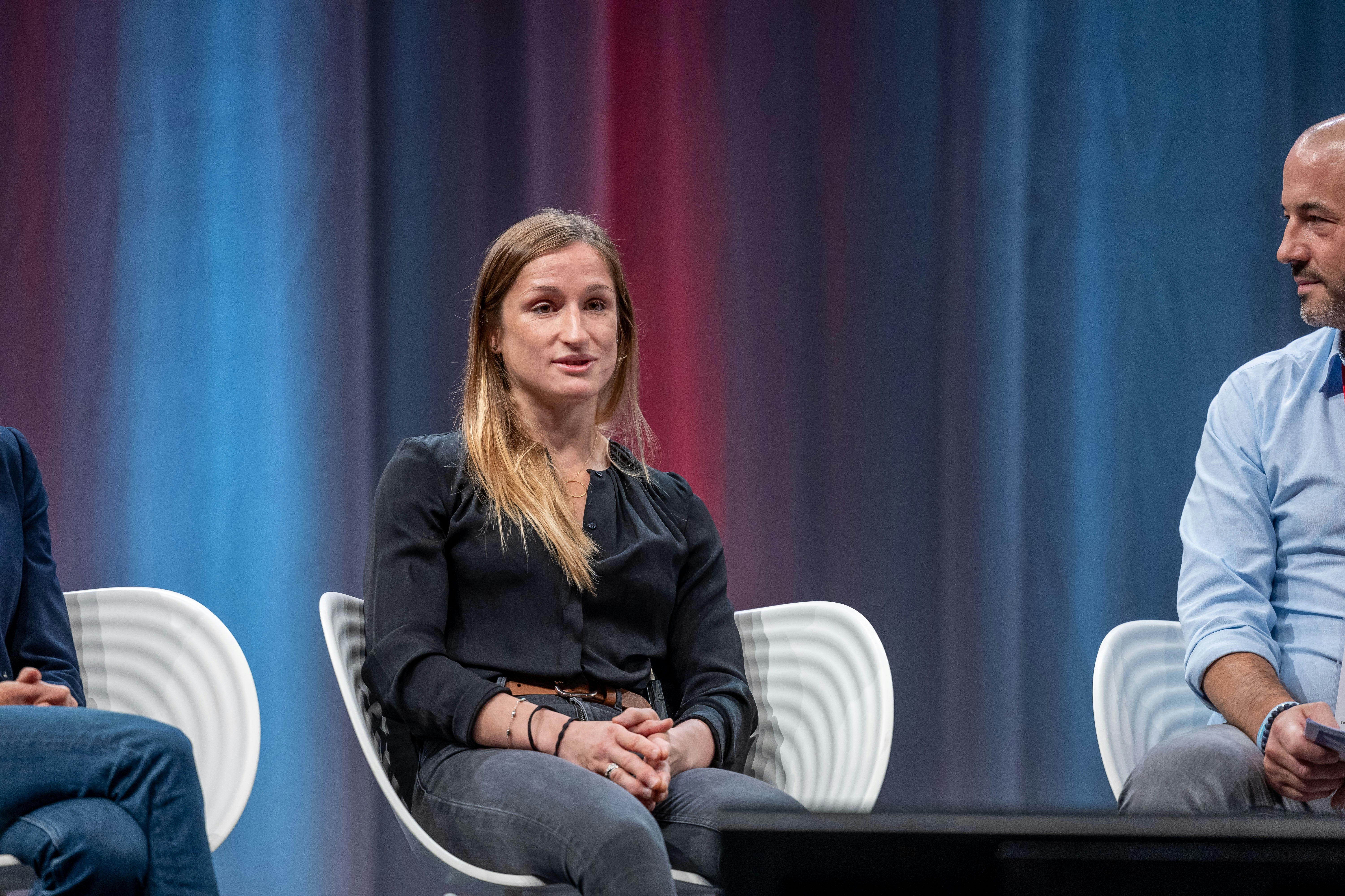 Podiumsgespräch mit Athleti/nnen und Trainer/innen zum Thema "Was zeichnet erfolgreiche Trainerinnen und Trainer aus?" Judoka Fabienne Kocher.
Foto: BASPO / Ueli Känzig